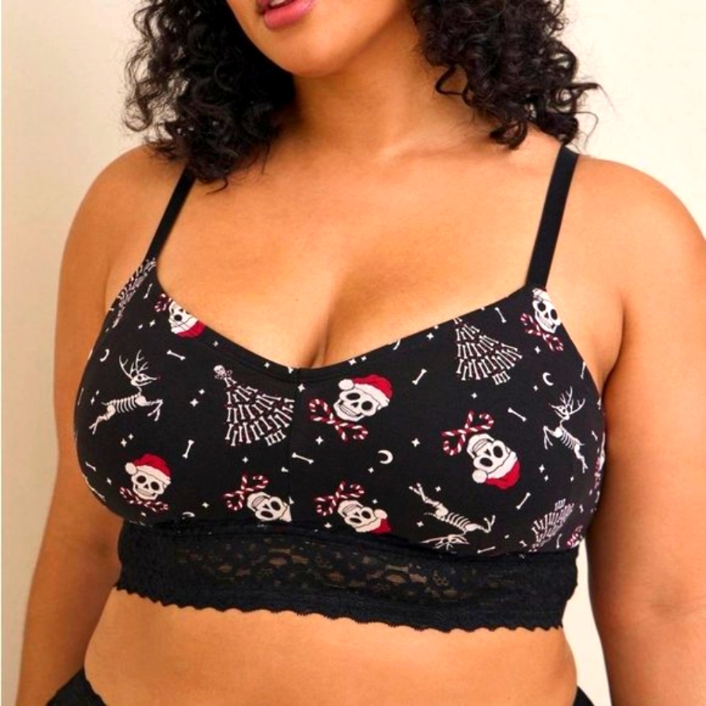 ❤️NWT TORRID BRA - CHRISTMAS SKULL BRALETTE - LIGHTLY LINED - LACE HEM